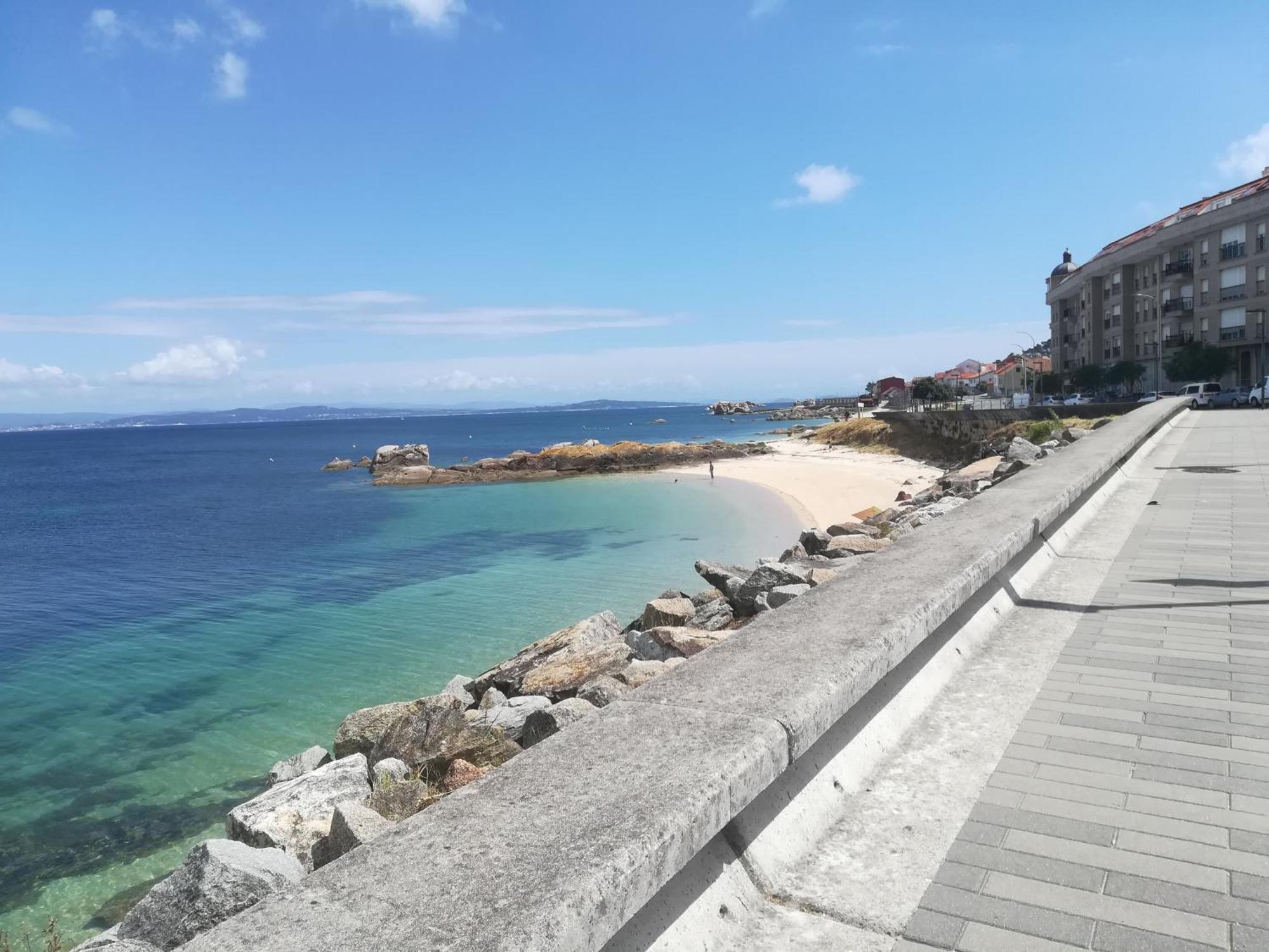 Piso Centrico En Ribeira Apartment Екстериор снимка